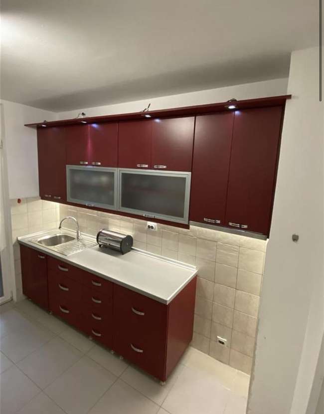 Празен стан/Деловен простор во Тафталиџе - 3