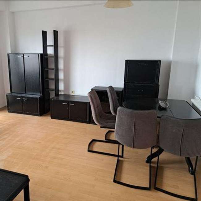 Наместен стан во Аеродром - slika 2