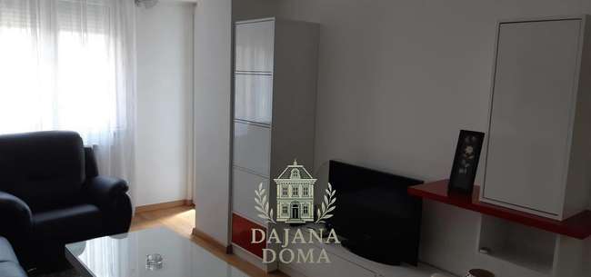 Стан во Аеродром – зад Тобако 2 - 3