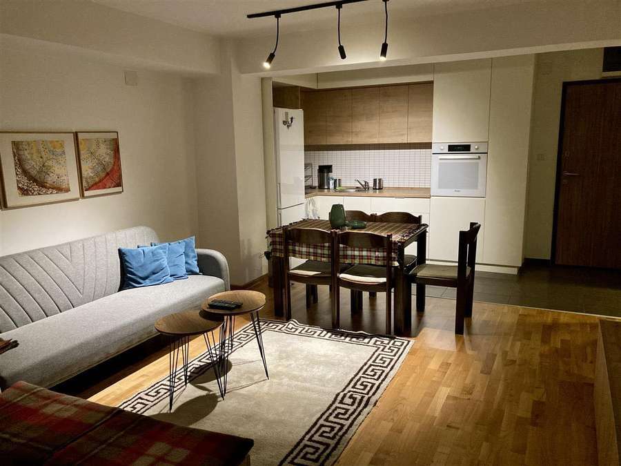 Наместен стан во Аеродром - 1