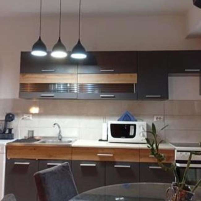 Трособен стан во Аеродром - 3