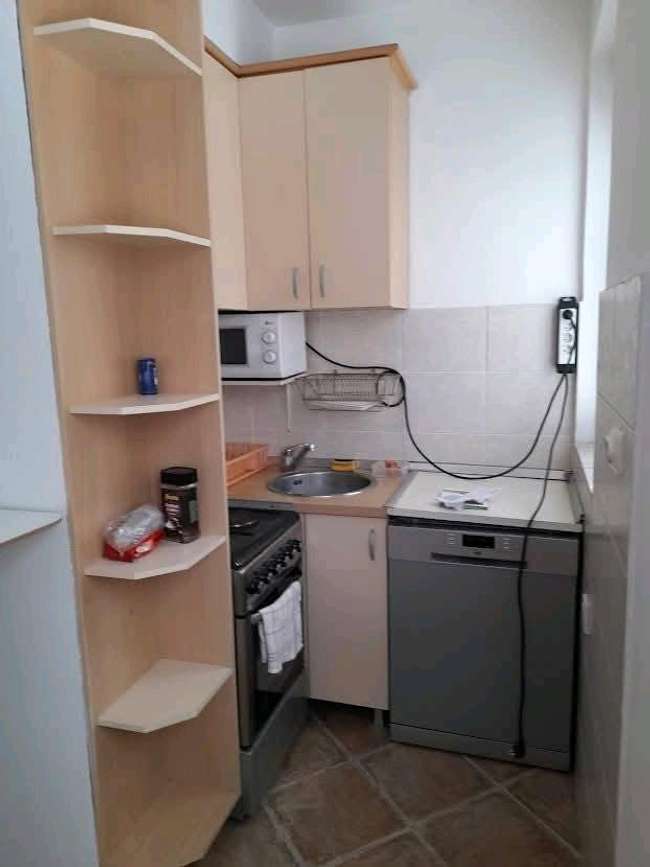 Еднособен стан зад Католичка Црква - 3