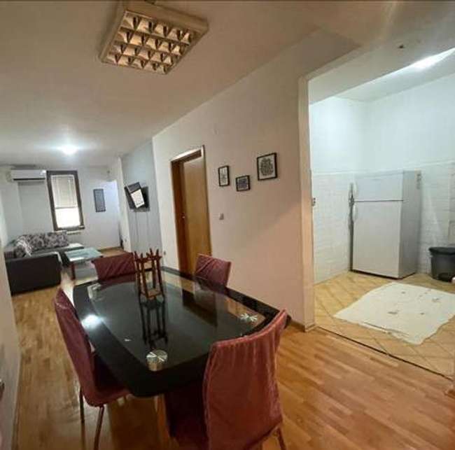 Наместен двособен стан во Дебар Маало - slika 2