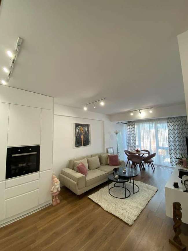 Стан во Хром - slika 2