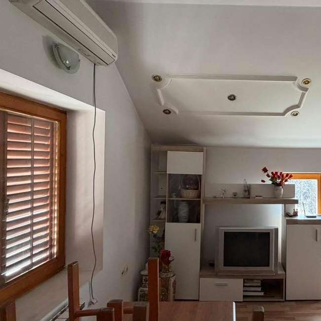 Самостојна куќа во Визбегово - slika 2