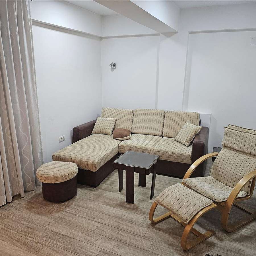 Нов двособен стан во Центар - 1