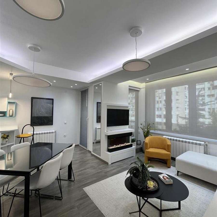 Луксузно наместен стан во Капиштец - 1