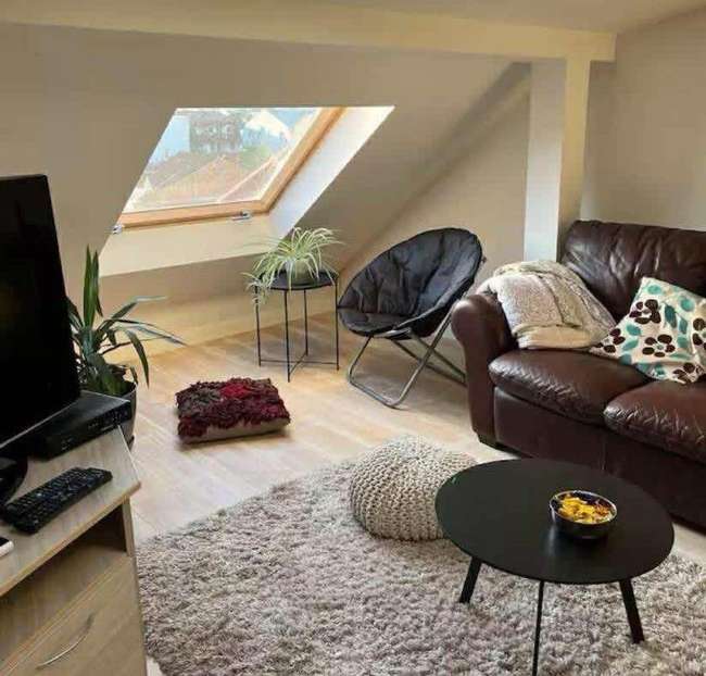 Гарсоњера во Центар кај Универзална Сала - slika 2