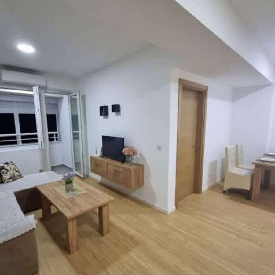 Целосно наместен стан во Кисела Вода - 1