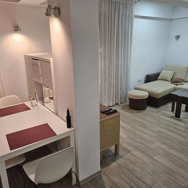 Нов двособен стан во Центар - 3