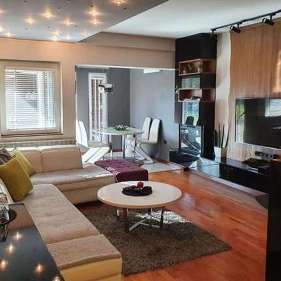 Модерен наместен стан кај City Mall во Тафталиџе - 1