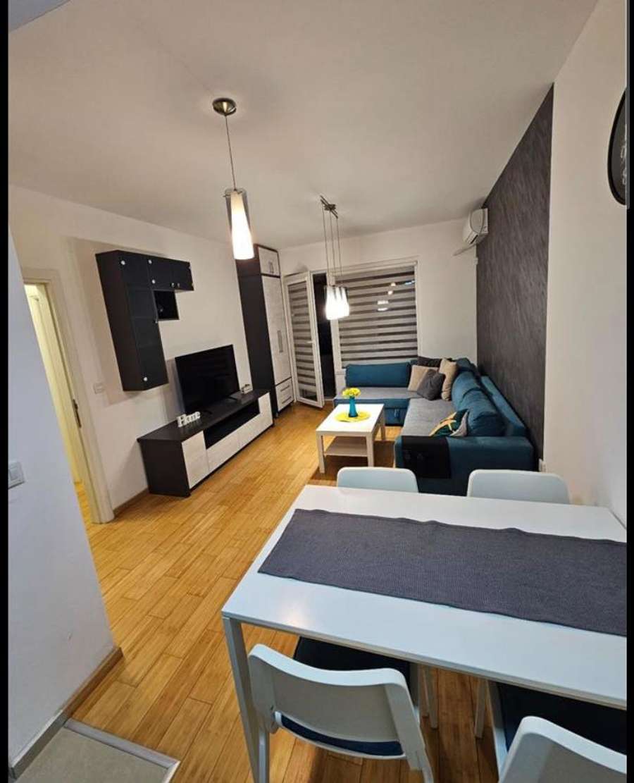 Наместен стан во Аеродром - 1