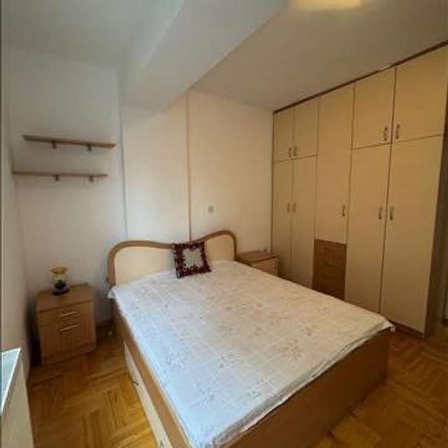 Убав стан во Мичурин до Железничка - slika 2