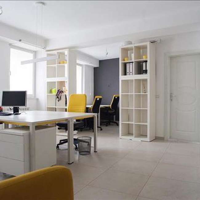 Стан за канцеларија во Центар - slika 2