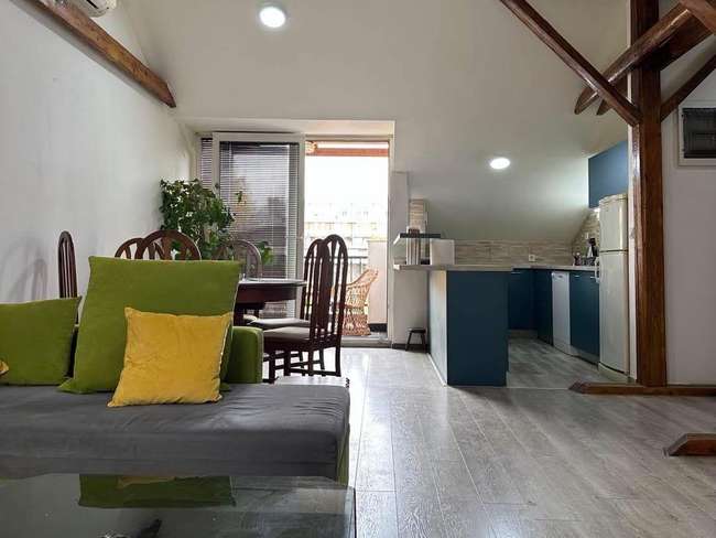 Трособен стан во Центар - 3