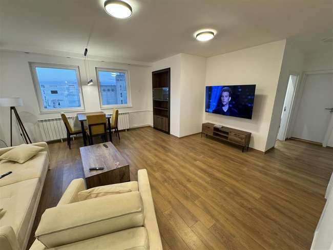 Реновиран трособен стан кај Градски Sид - slika 2