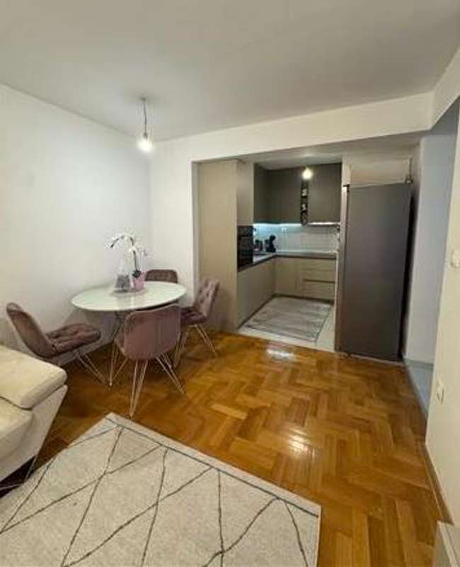 Комплетно нов модерен стан во Аеродром - 3