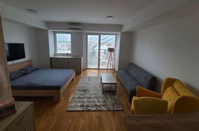 Гарсоњера во Тафталиџе - 3