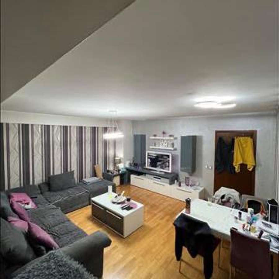 Трособен стан во Центар - 1