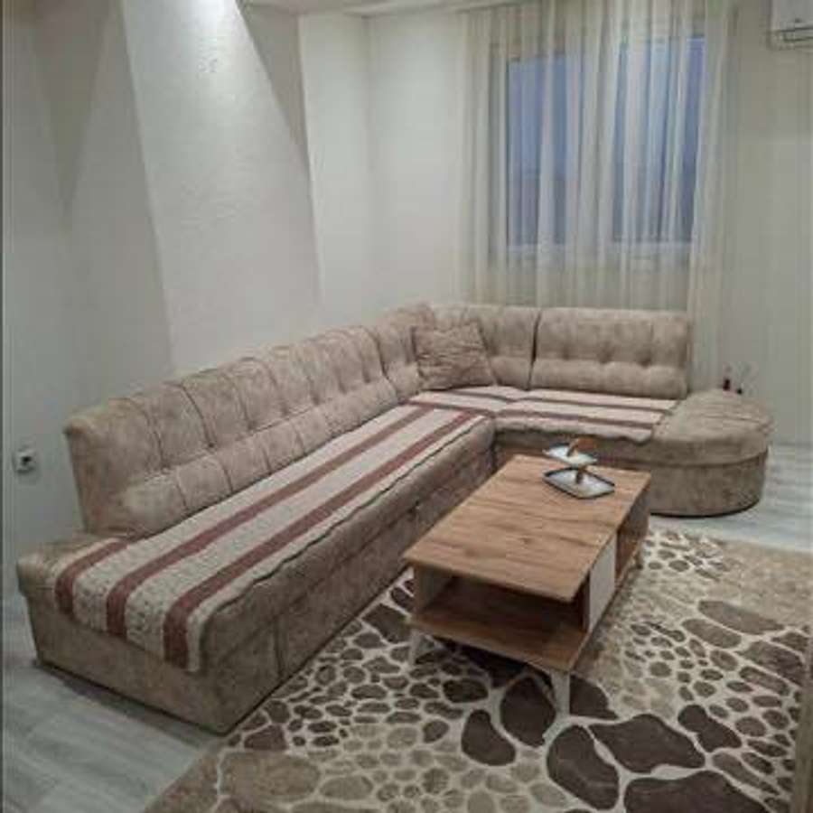 Стан во Чаир кај Балкан Универзитет - 1