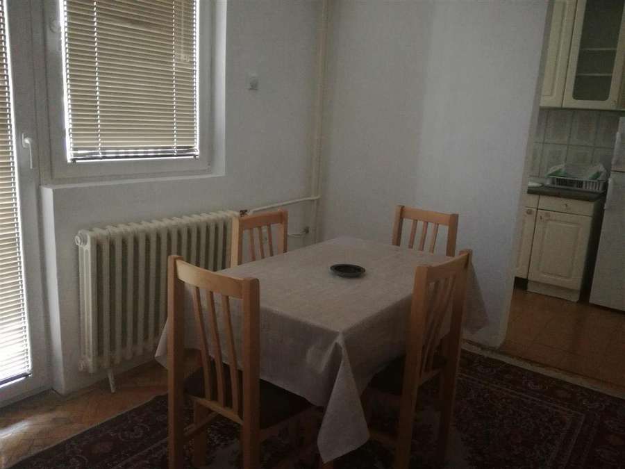 Стан до Универзална Сала - 1