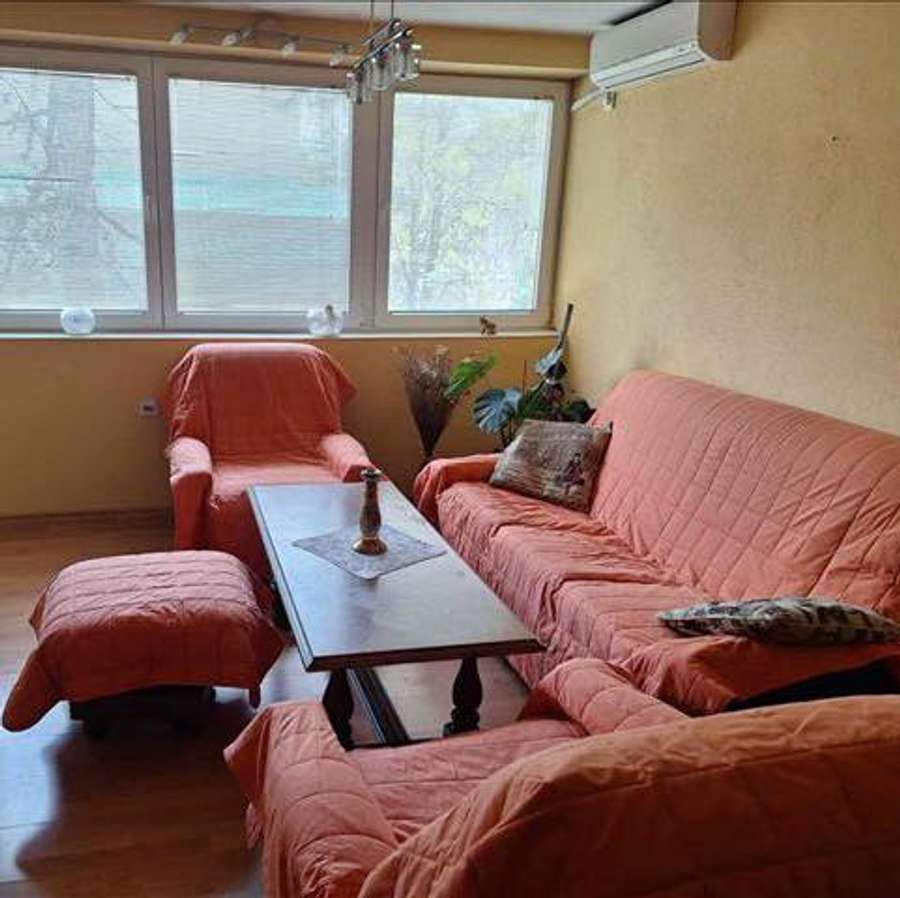 Веднаш вселив стан во Чаир - 1