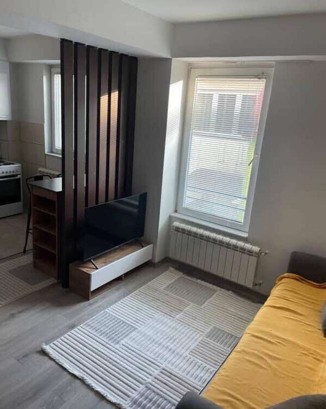 Гарсоњера во Центар - slika 2