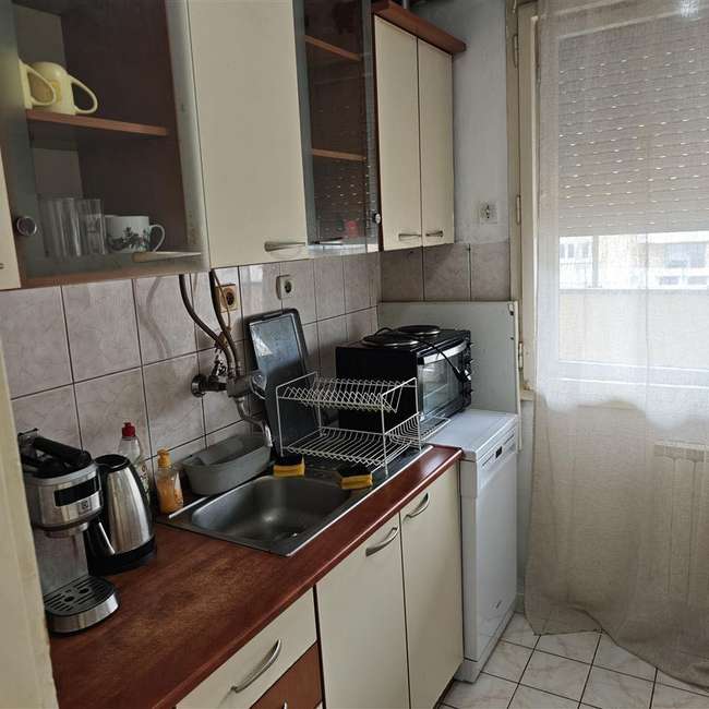 Стан во Аеродром - 3