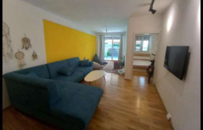 Нов наместен стан со двор во Капиштец - slika 2