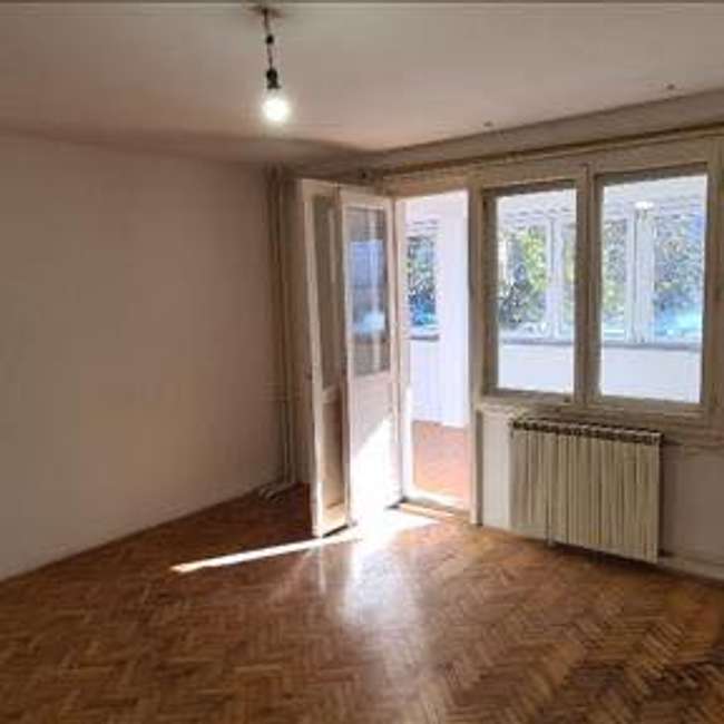 Празен стан во Острово - 3