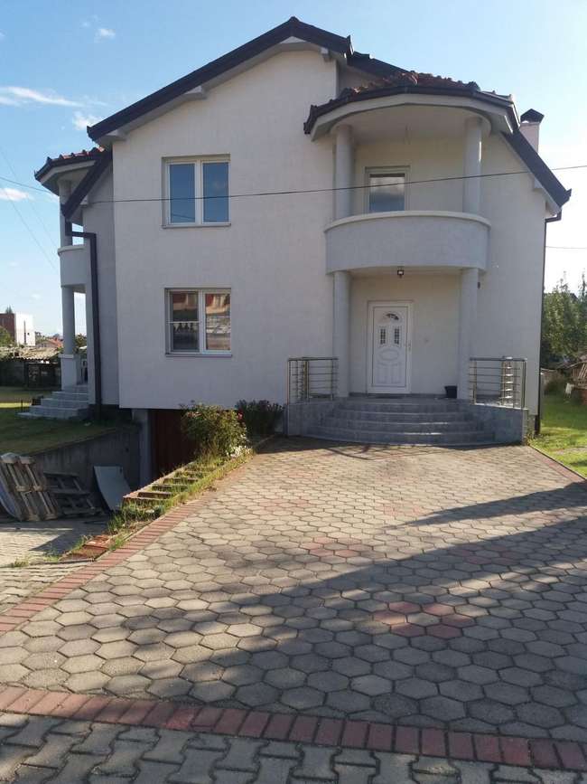 Имот во Радишани - 3