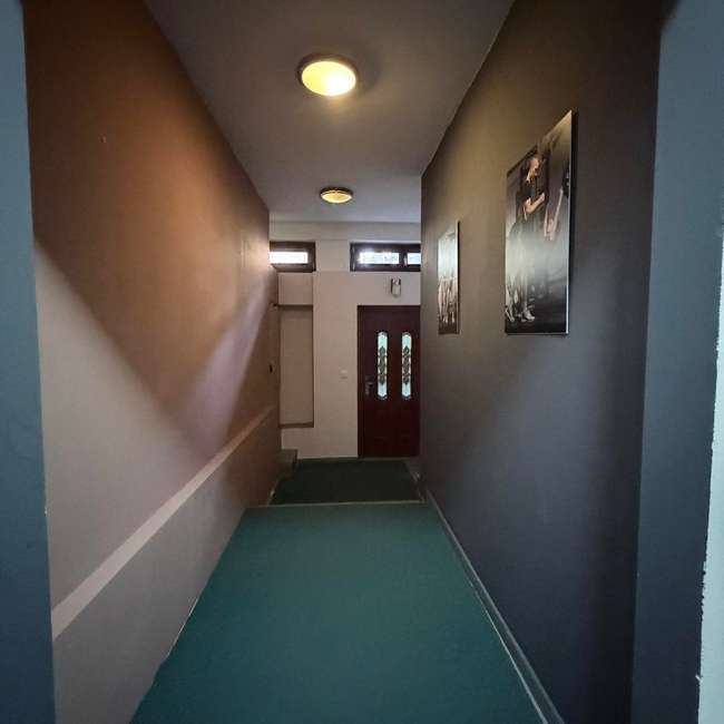 Деловен простор во Кисела Вода - 3