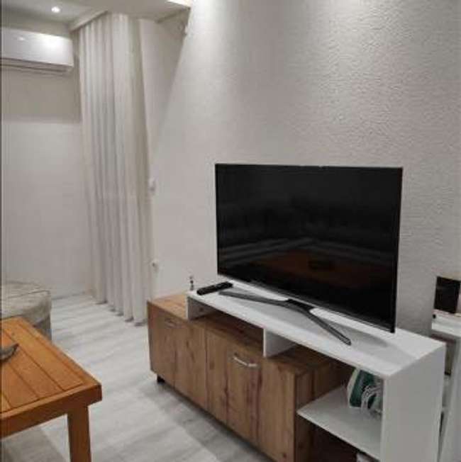 Стан во Чаир кај Балкан Универзитет - slika 2