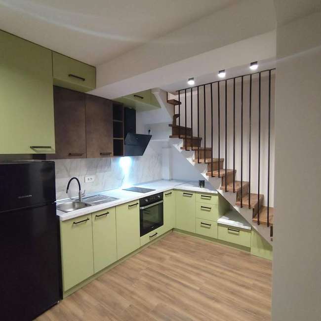 Нов невселен дуплекс стан во Автокоманда - 3