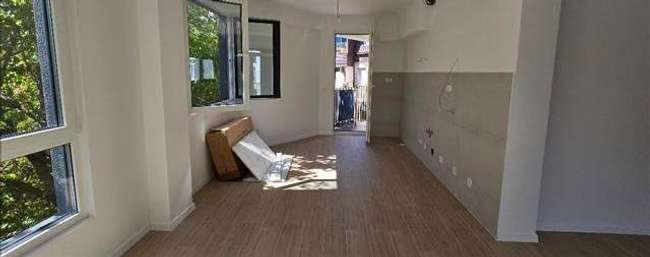 Стан во Центар позади студентски дом Кузман Ј. Питу - 3