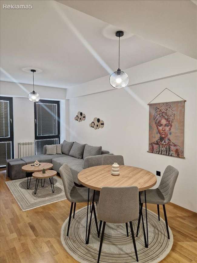 Нов невселуван стан во Центар до Веро Џамбо - slika 2