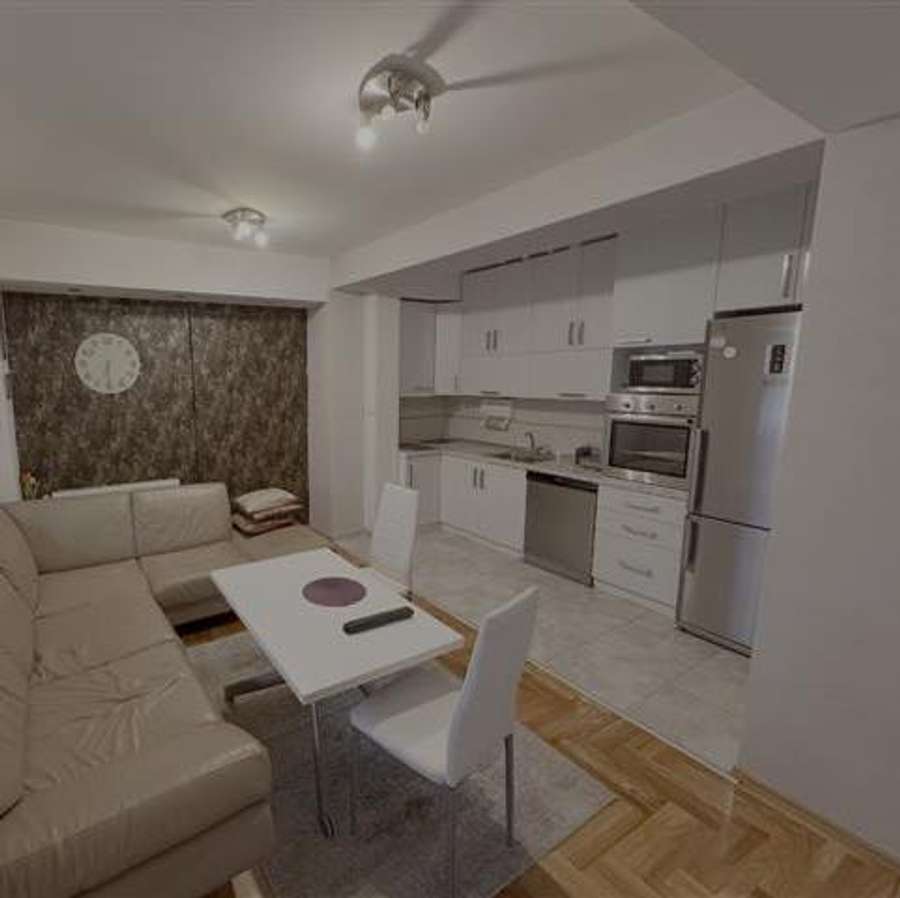 Стан позади Бугарска амбасада, Центар - 1