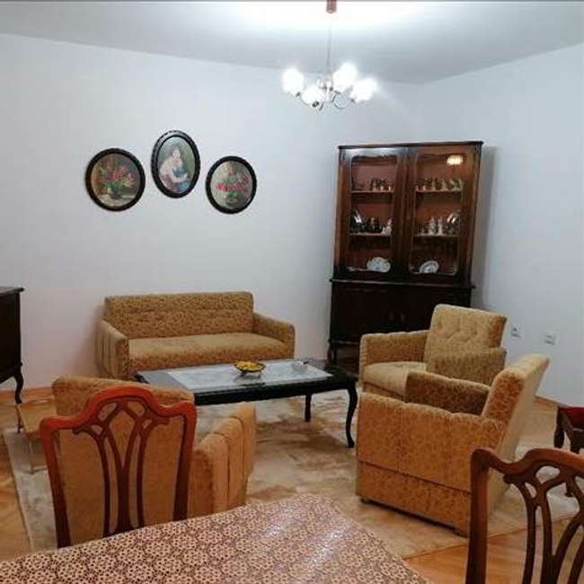 Реновиран и комплетно наместен стан во Аеродром - 3