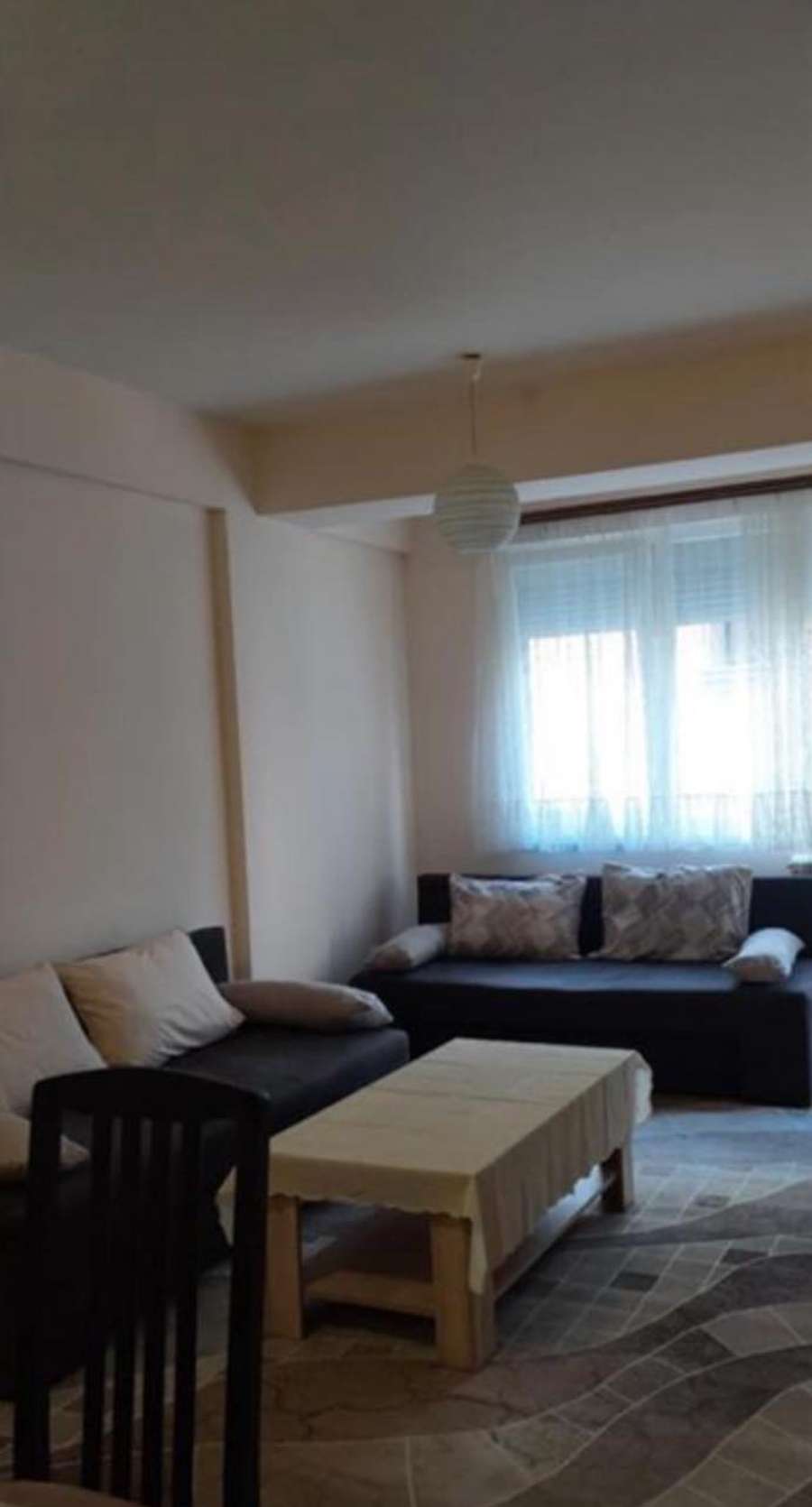 Двособен стан во Центар позади Универзална - 1