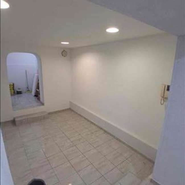 Деловен простор кај Грчка Амбасада - slika 2