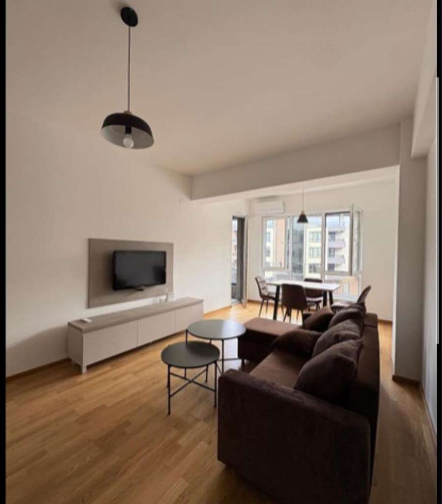 Нови станови во комплекс Mirror Living во Петровец - 1