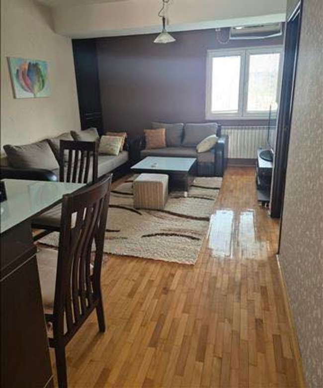 Стан во Аеродром - 3