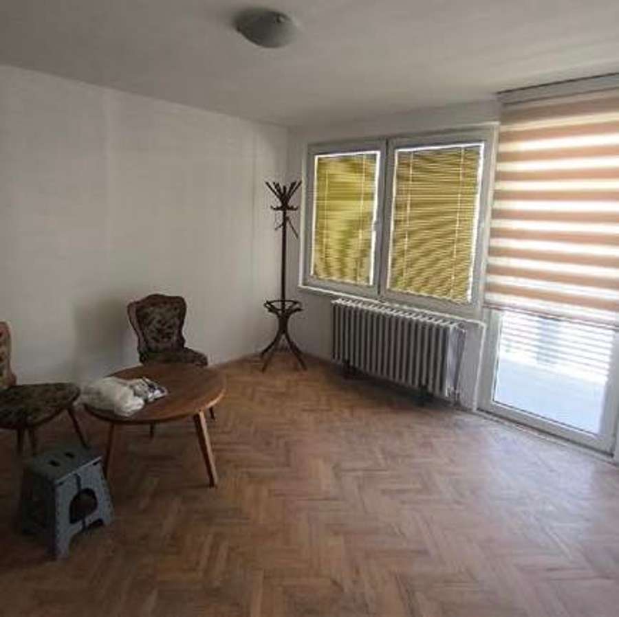 Стан во Центар наспроти Diamond - 1