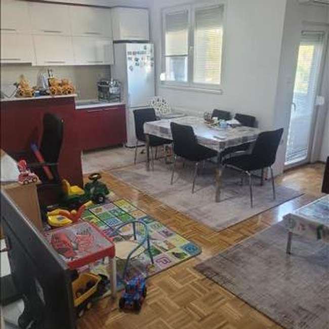 Комплетно наместен трособен стан во Кисела Вода - 3