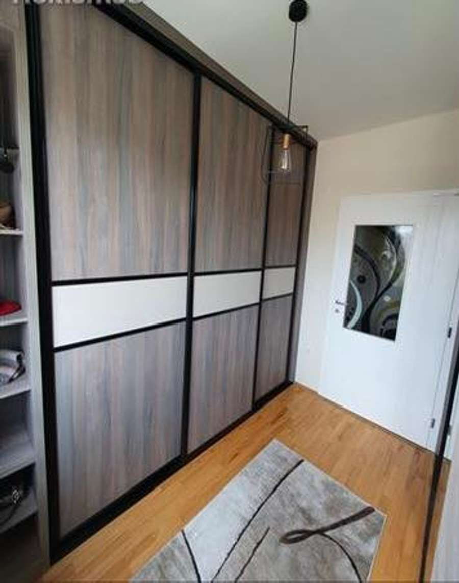 Луксузен нов трособен стан во Капиштец - 1