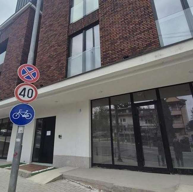 Деловен простор на Водно - slika 2