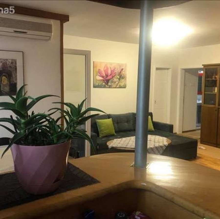 Реновиран стан во Козле - 1