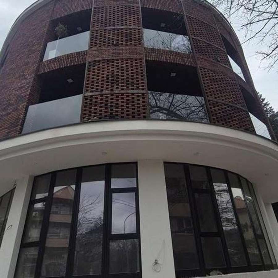 Деловен простор на Водно - 1