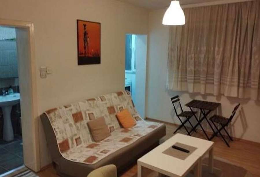 Стан во Кисела Вода кај Шампионче - 1