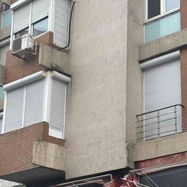 Стан во строг центар кај Градски Ѕид - 3